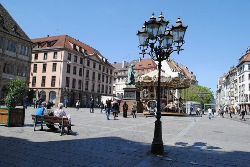 Guided tour “Love stories of Strasbourg”