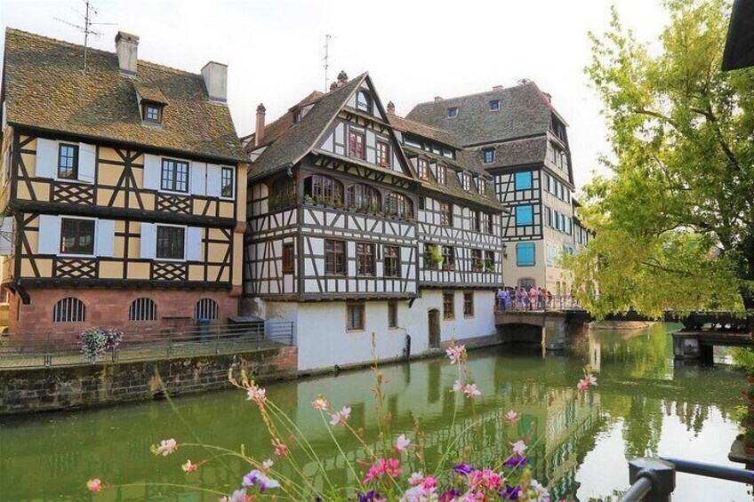 Guided tour “Love stories of Strasbourg”