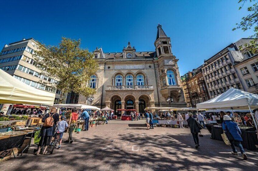 Luxembourg Family Explorer: A Private Walking Tour