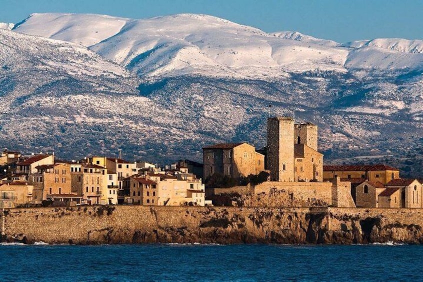 Take you on an unforgettable trip around Cannes and Antibes