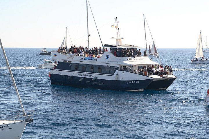 Las Golondrinas Barcelona 60-min Boat Tour 