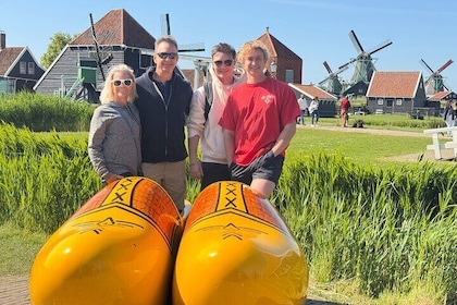 From Amsterdam: Zaanse Schans Windmills & Zaandam E -Bike Tour