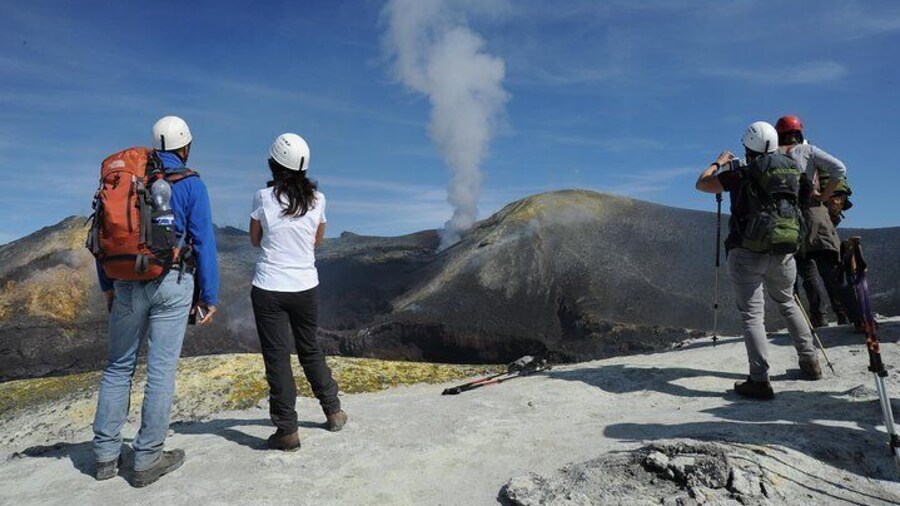 Etna Central Crater 3.345 m s.l.m.