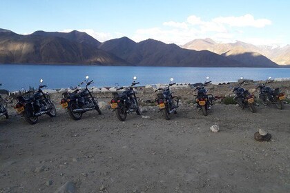 Himalayas Motorcycle Escapades