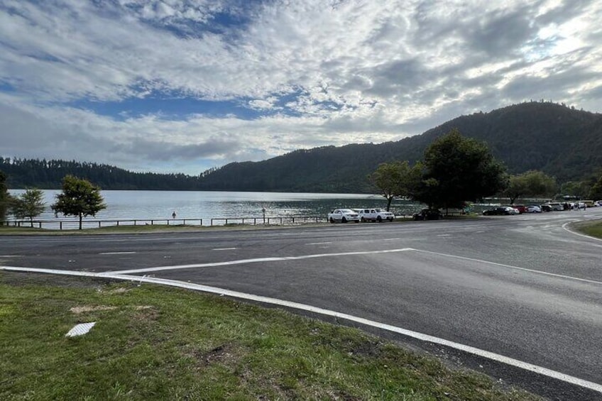 Private Day Trip Transport To Te Puia Rotorua