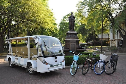 1 Hour Shuttle Tour and Bike Rentals in Jefferson, Texas