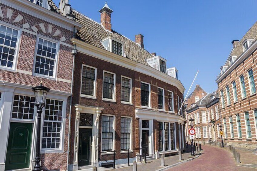 Explore Gems of Utrecht Walking Tour for Couples