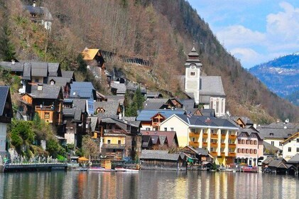 Public 8h tour to sites of "The Sound of Music Film" & Hallstatt
