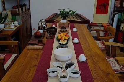 Beijing Tai Chi and Tea Ceremony Experience