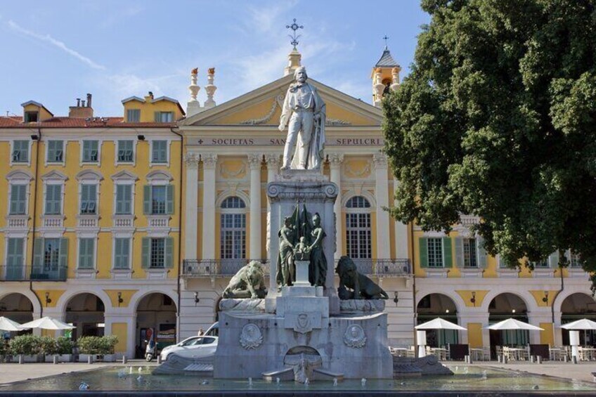 Fantastic Family Walking Tour in Nice