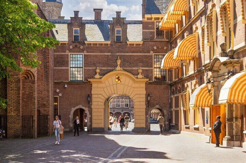 A Walk Through Time: Hague’s Hidden Treasures
