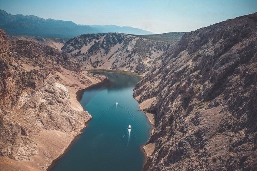 Photo safari trough the Winnetou canyon