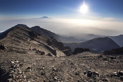 Mount Meru Trek and Exclusive Walking Safari 4 Days