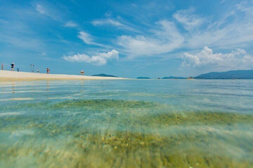 Pig Feeding, Kayaking, Snorkeling Trip at Pig Island By Speedboat From Koh Samui