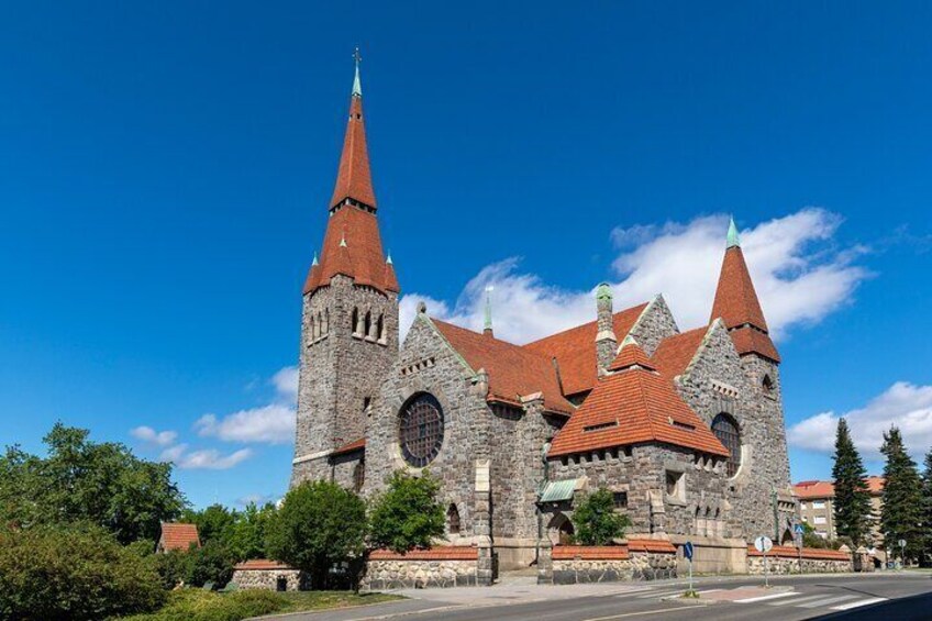 Enchanting Tampere Romantic Walking Tour