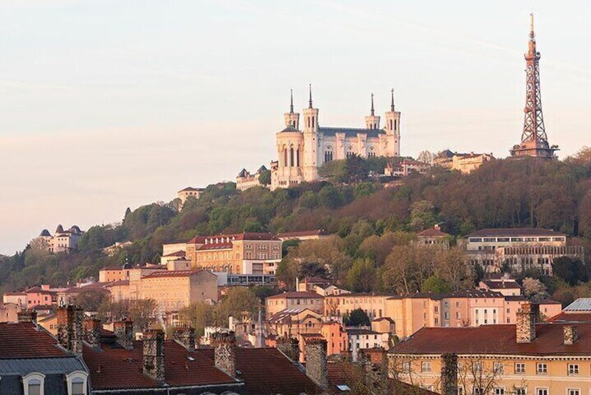 Lyon Panoramic City Tour with Funicular Ride