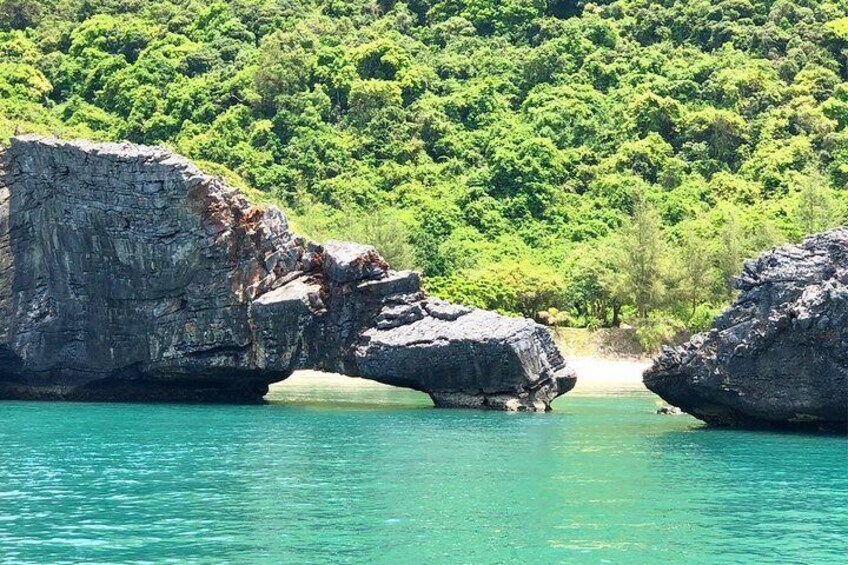 Koh Samui to Angthong National Marine Park Trip By Big Boat