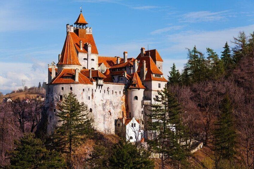 Skip-the-Line at Bran Castle with Guided Tour