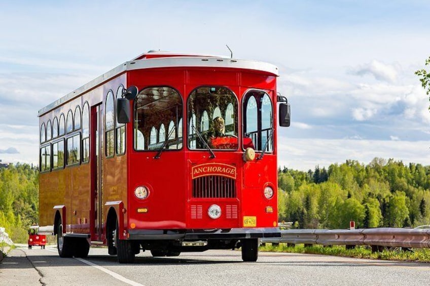 Anchorage Trolley's Deluxe City Tour