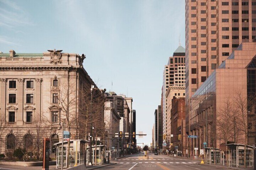 Heritage Walk: Scenic Guided Tour of Cleveland