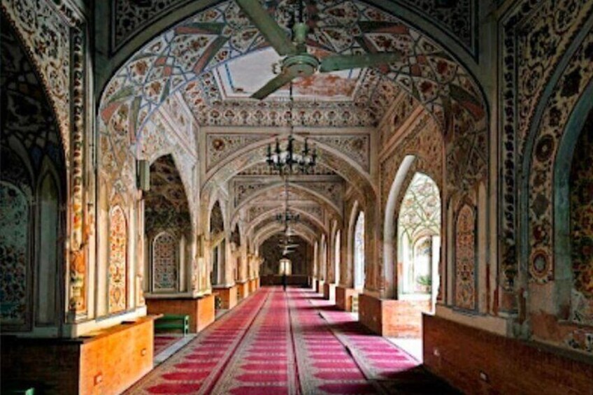 From Islamabad: Full Day Historical Peshawar Guided City Tour