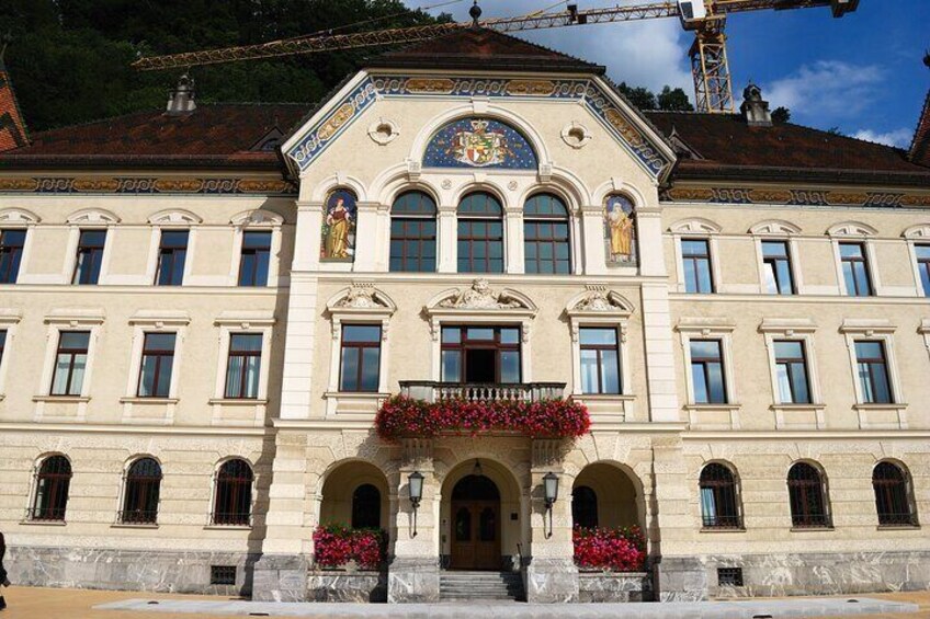 Enchanting Vaduz Walking Tour: History, Architecture & Views