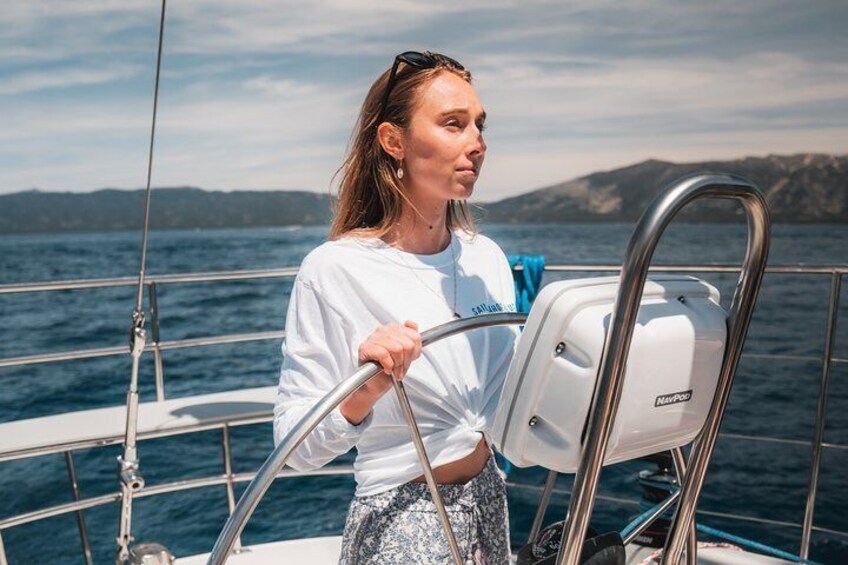 2 Hour Sailing Cruise on Lake Tahoe