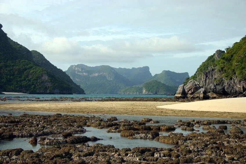 Angthong National Marine Park Tour By Big Boat From Koh Samui