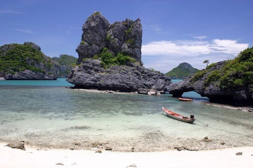 Angthong National Marine Park Tour By Big Boat From Koh Samui