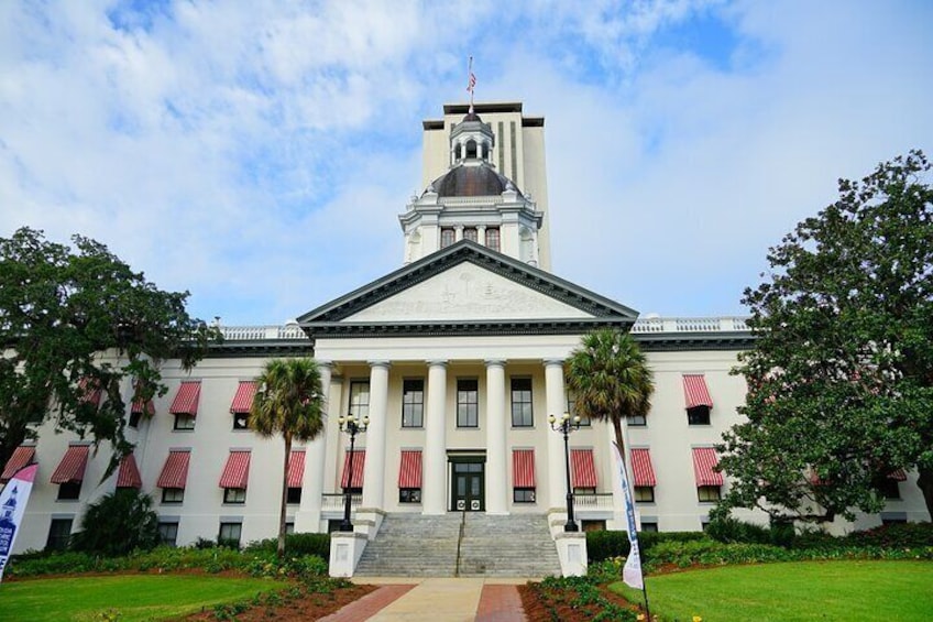 Guided tour "Love Stories of Tallahassee"