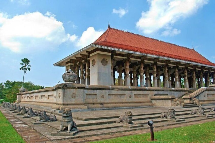 Private Guided Colombo City Tour from Colombo