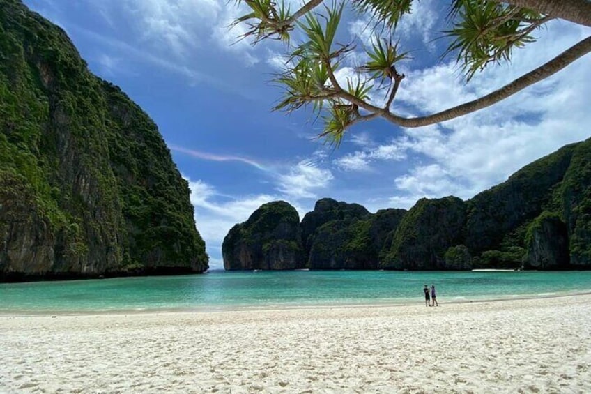 Phi Phi Khai Islands Full Day Tour with Lunch by Catamaran