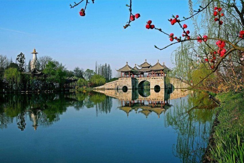 Private Yangzhou Day Trip from Nanjing by Bullet Train with All Inclusive Option