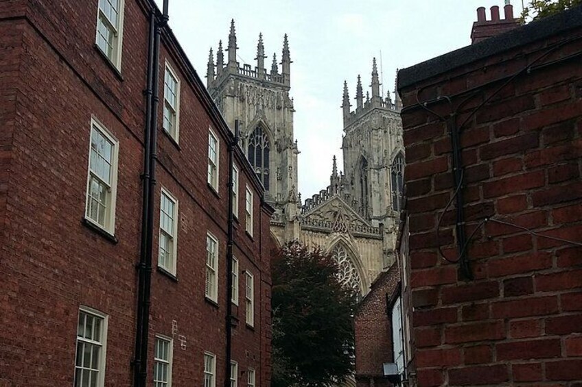 Dark Tales of York. Private ghost tours.