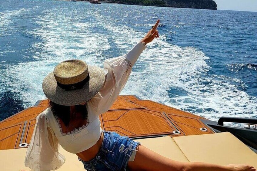 Blue Cave & Hvar, 5 Islands Speedboat with Cozy Seats in Shade