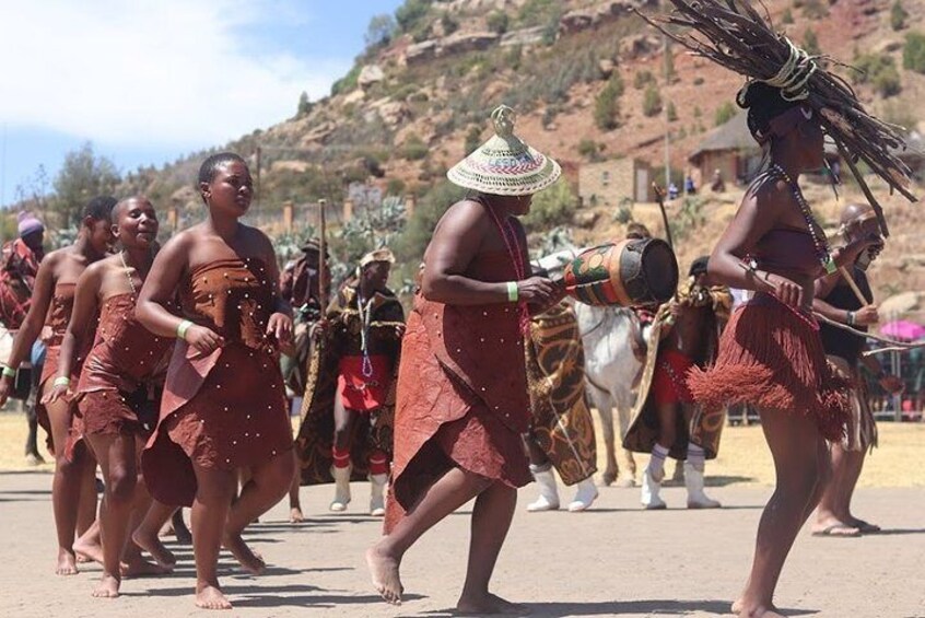 Romantic Tour In Thaba Bosiu