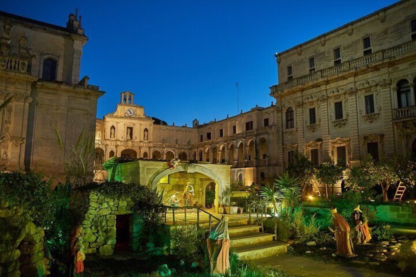 Charming Christmas Walking Tour in Lecce