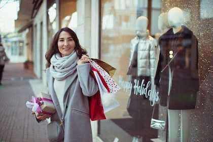 Charming Christmas Walking Tour in Lecce