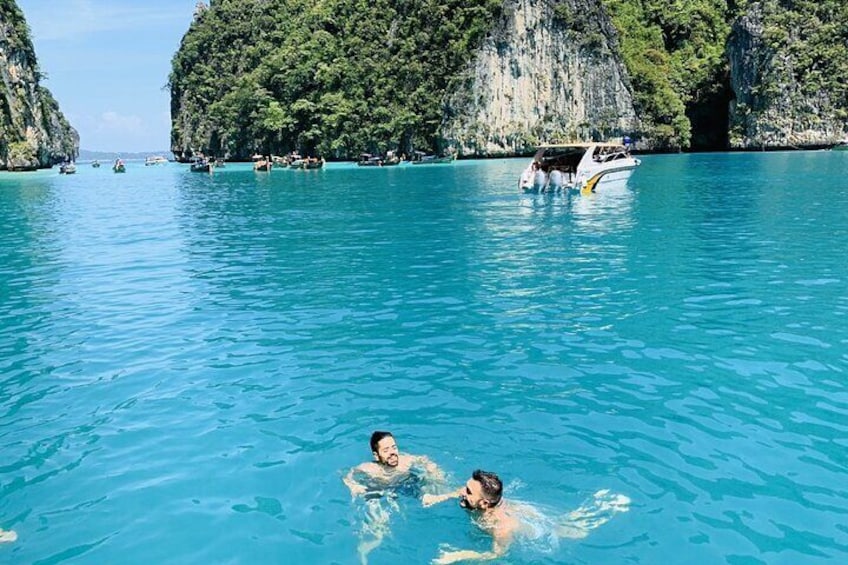  Phi Phi Islands Adventure Day Tour with Seaview Lunch from Phuket