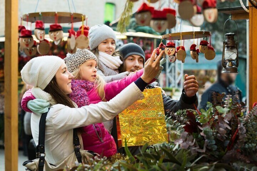 Fun Walking Tour during Christmas in Kilkenny