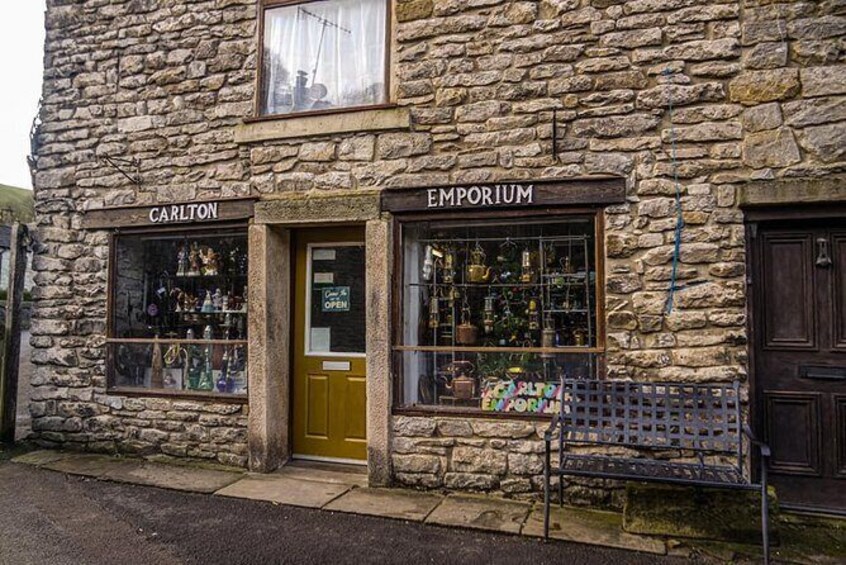 Show item 2 of 18. CASTLETON - Spy Mission - Scavenger Quest