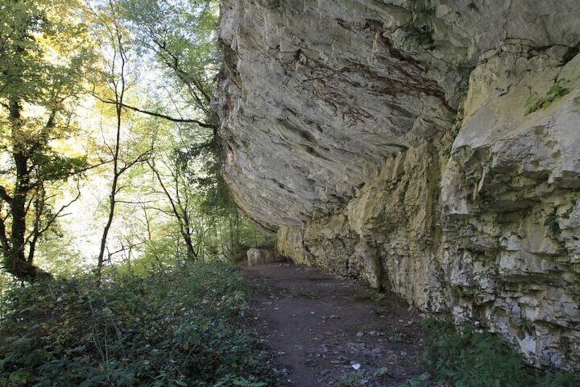 Vikos Gorge crossing hiking from Monodentri to Vikos village