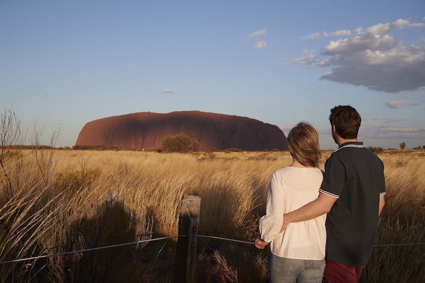 2 Tour Uluru Combo including Uluru Sunset & Field of Light