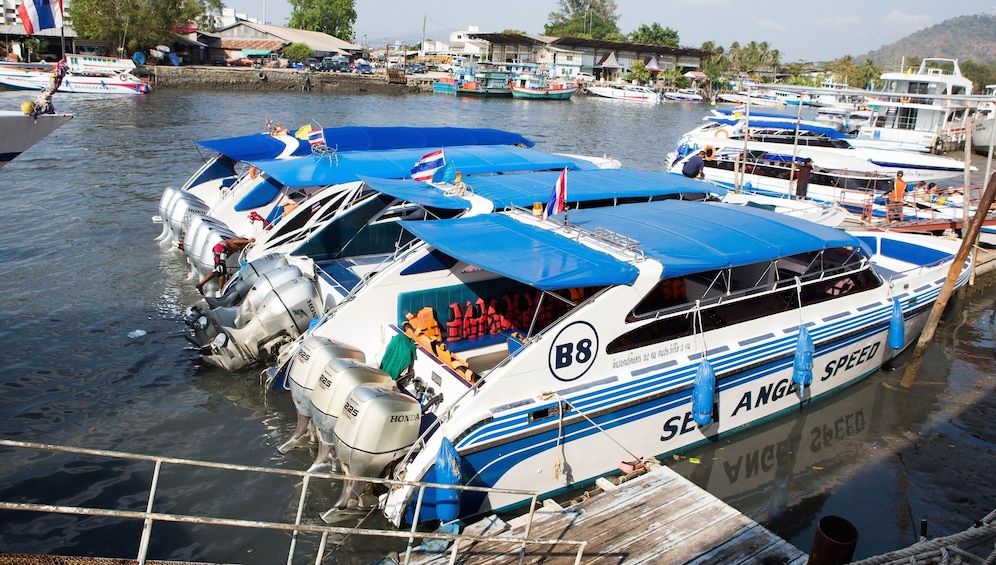 Phi Phi & Khai Nai Islands Deluxe Full-Day Tour by Speedboat