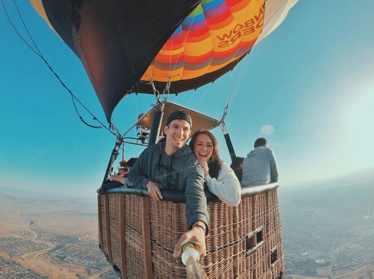 hot air balloon sunset rides