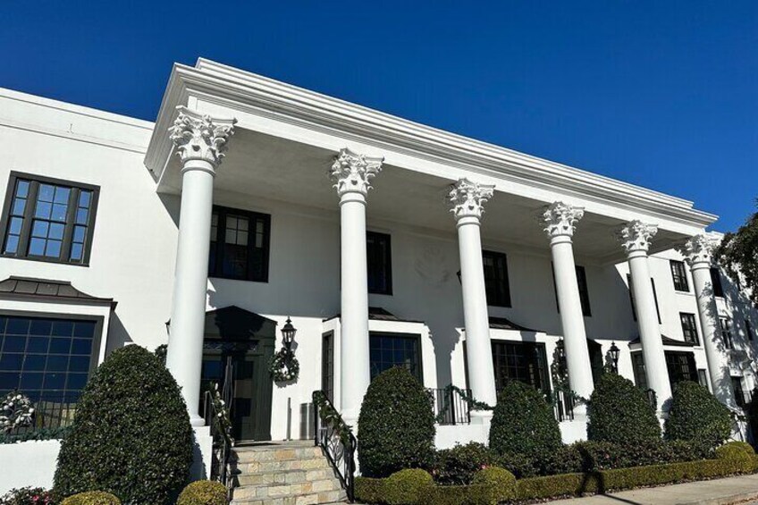 Coastal Charms: Ocean Springs to Pass Christian Private Day Tour