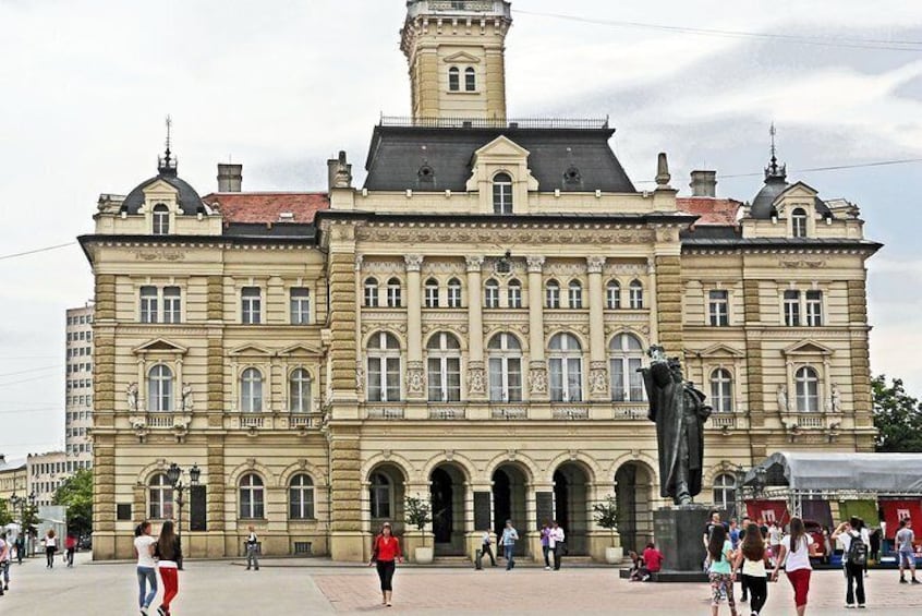 Romantic tour in Novi Sad 