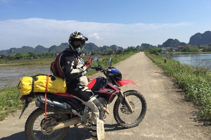 Vietnam Motorcycle Trip from Hanoi to Ninh Binh - 1 day