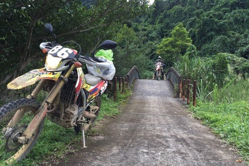 Vietnam Motorcycle Trip from Hanoi to Ninh Binh - 1 day
