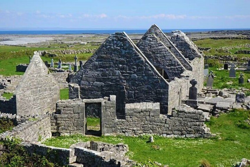 History & cultural tour of Inishmore, Aran Islands. Galway. Private. 2 ½ hours